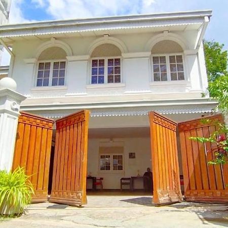 Tarshish Villa - Colombo Buitenkant foto
