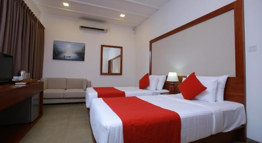 Tarshish Villa - Colombo Buitenkant foto